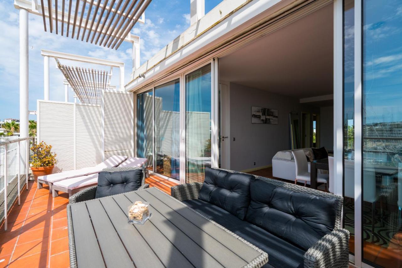 Stunning 2-Bed Penthouse In Lagos 250M From Beach 외부 사진